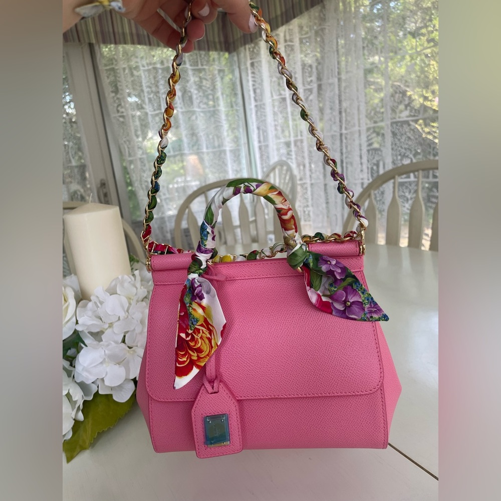 ❌SOLD OUT❌Dolce & Gabbana Pink Floral Sicily Top Handle Bag - Picture 6 of 13